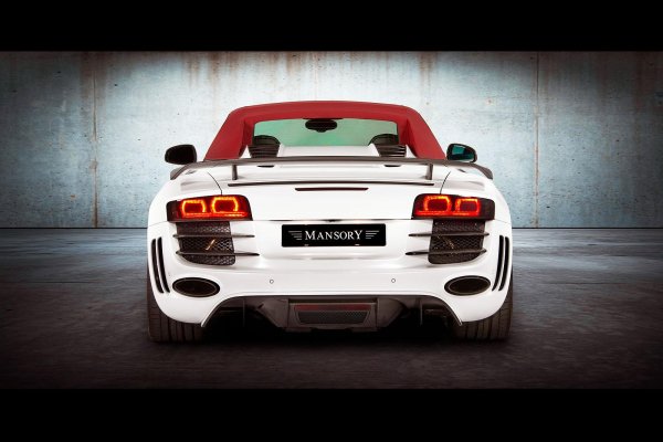 Audi R8 V10 Spyder от Mansory