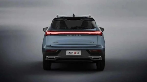 В Китай JAC Sihao X6 е оборудван със същия 1,5-литров двигател с турбокомпресор като вече представените модели на „Москвич“. Мощността му е 149,6 к.с. В началото за „Москвич 3“ беше посочена същата мощност, но после руснаците я коригираха на 136 к.с. При „Москвич 6“ мощността още от самото начало е 136 к.с.

Динамичните характеристики на JAC Sihao X6 не се разкриват, но е известно, че той е по-тежък от първите два модела на „Москвич“, което означава, че със същия двигател новият руски явтомобил ще бъде по-бавен - както на ускорение, така и в максималната си скорост.
