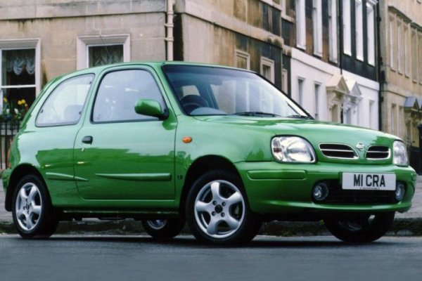 Да, Smart изглежда доста по-атрактивно, но е много по-сложен и по-скъп. Затова, ако търсите малък автомобил, Micra (K11) е отлично предложение. Единственият му сериозен проблем е с ръждата, но той се компенсира от ниската цена и големият избор на пазара на употребявани коли.