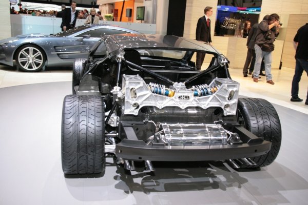 Женева 2009 / Aston Martin One-77