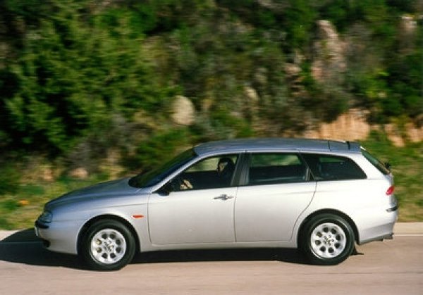 Alfa Romeo 156 SW от 2000 г.