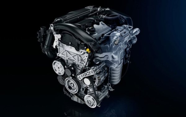 Маслото с гориво разтваря ремъка, но проблемът не свършва дотук. Дизайнът на самите колела, които развъртат ремъка, също се оказа дефектен. Компонентите от ремъците можеха да запушат вакуумната помпа, което да доведе до блокиране на самия двигател в някои случаи.

В същото време нямаше ясно обяснение за случващото се, тъй като някои екземпляри без проблем достигнаха интервала за смяна на ремъка (производителят го съкрати по време на производството на двигателя от 180 000 на 160 000 км, но опитни механици посъветваха да се направи още на 60 000-80 000 км), докато при други бедата настъпи още преди достигане на 50 000 км.

Освен това, след модернизацията, имаше още такива случаи, така че може да се предположи, че проблемът е отстранен едва през 2023 (реални на пазара от 2024), когато под капака на автомобилите на Stellantis беше поставен двигател с верига.
