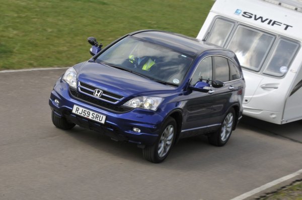 Honda 2.2 i-CTDi беше първият собствен дизелов мотор на японската марка и получи много добри отзиви още от самото начало. Той беше оценен заради високата си работна култура и липсата на вибрации и прекомерен шум, типични за много дизелови агрегати. Двигателят бързо придоби признание и при дългосрочна употреба.