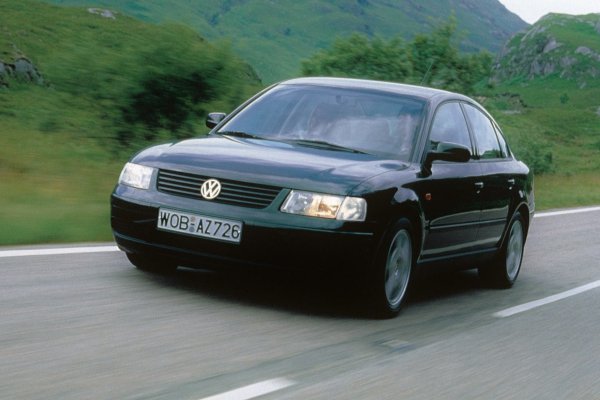 1.9 TDI двигателят на концерна VAG е един от най-разпознаваемите дизелови агрегати в Европа. Беше наличен както в по-стари версии с ротационна помпа, така и в по-нови версии с помпени инжектори. С течение на годините дизайнът му придобива репутация на изключително устойчив и издръжлив, като е един от стълбовете на дизеловата гама на Volkswagen Group.