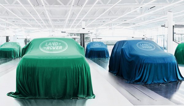 Съвсем скоро босът на Jaguar Land Rover обяви ангажимента на компанията към процес по електрификация, който ще направи Jaguar 100% електрическа марка, а 60% от гамата на Land Rover ще е на батерии до 2030 година. Тиери Болоре заяви още, че производителят ще разчита и на водородните технологии, като първите прототипи с горивни клетки ще започнат тестове съвсем скоро - в края на тази или началото на следващата година.
