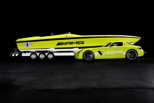Mercedes Cigarette AMG Electric Drive Concept