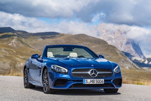 Силни страни - превъзходно усещате - както с вдигнат, така и със свален покрив, впечатляващо качество на интериора, страхотни седалки.

Слаби страни - превъзхождан е от съперниците, скоростната кутия понякога не уцелва правилната предавка.

Рейтинг на надеждност - 99,1%
