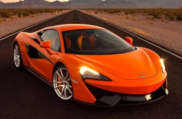 Цената на британското купе със средно разположен двигател намалява с 25%, което не е изненадващо. Да, както баткото 720S този автомобил е страхотен, като е един от най-добрите в класа си. 

Проблемите му са два – слаба надеждност, както и прекалено много бройки от този модел на пазара. Не помага и фактът, че 570S е спрян от производство, като мястото му ще заеме хибридът  Artura. 