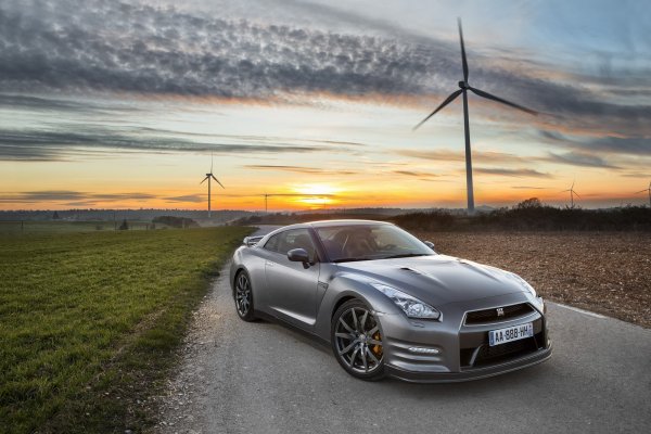 Nissan GT-R  2013