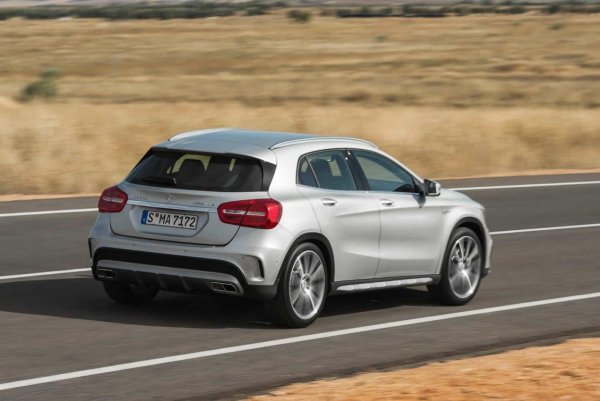 Mercedes-Benz GLA 45 AMG 