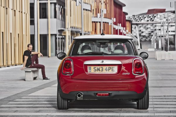 Новото MINI