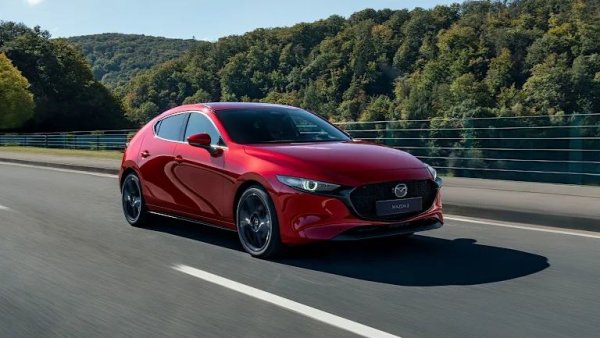 41. Renault Austral - 153 (39%)
42. Volkswagen Tayron - 152 (103%)
43. Mazda 3 - 149 (473%)
44. Volkswagen Passat - 146 (35%)
45. Ford Puma - 144 (37%)
46. Ford Transit Custom - 140 (103%)
46. Ford Kuga - 140 (-15%)
46. Hyundai Kona - 140 (-16%)
49. Suzuki Vitara - 139 (3%)
50. Great Wall Haval H6 - 137 (211%)

Mazda 3 е с 473% ръст спрямо същия период на 2025 година - постижение, подпомогнато от една корпоративна сделка
 
