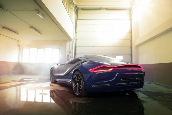 UP Design Vittoria - Нов спортен хибрид от Италия