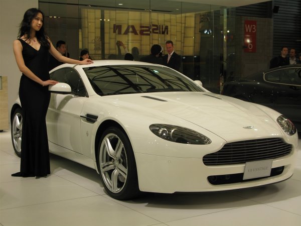 Момичетата на автосалон Шанхай 2009