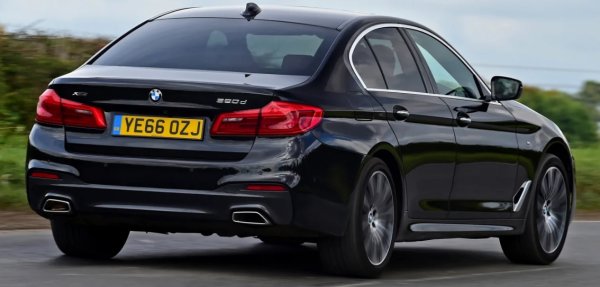 Популярният модел 518d е достатъчно мощен за повечето хора и може да постигне разход на гориво над 4,7 литра на 100 км &ndash; изключително впечатляващо за голям седан. Модел от 2016 с пробег от 75 000 се вписва в бюджета.