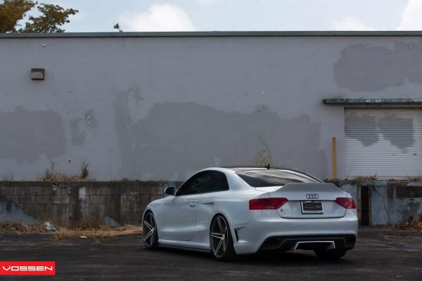Audi RS5 от OSS Designs и Vossen