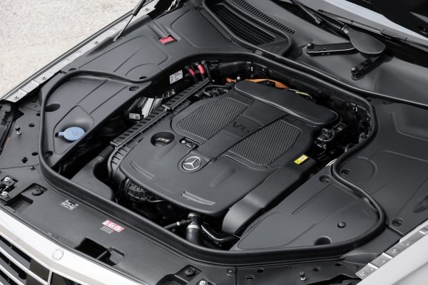Новият Mercedes-Benz S-Class (W222)
