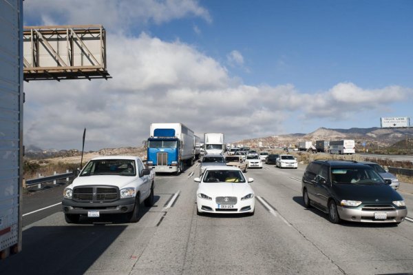 От Ню Йорк до Лос Анджелис с Jaguar XF 2.2 D. Среден разход на гориво 4.49 л./100 км!