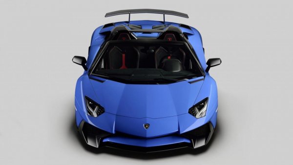 Lamborghini Aventador SV Roadster
