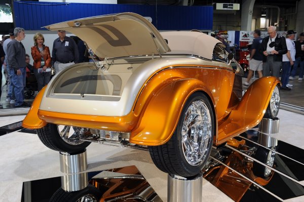 Кадри от тазгодишното американско автоизложение "Grand National Roadster Show"