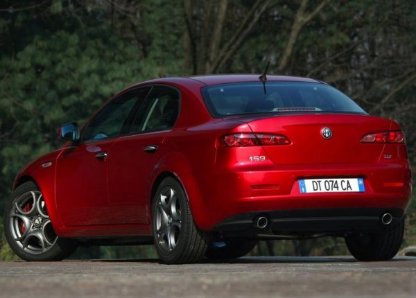 Alfa Romeo 159 1750 TBi (Turbo Benzina Injection)