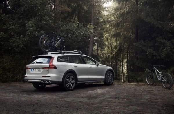 V60 Cross Country