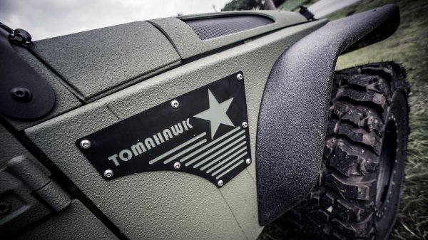 Jeep Wrangler Tomahawk 6х6. Пикапът е дело на китайското ателие G. Patton