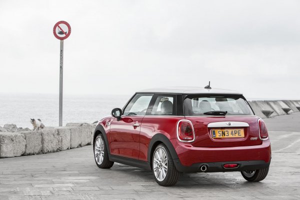 Новото MINI