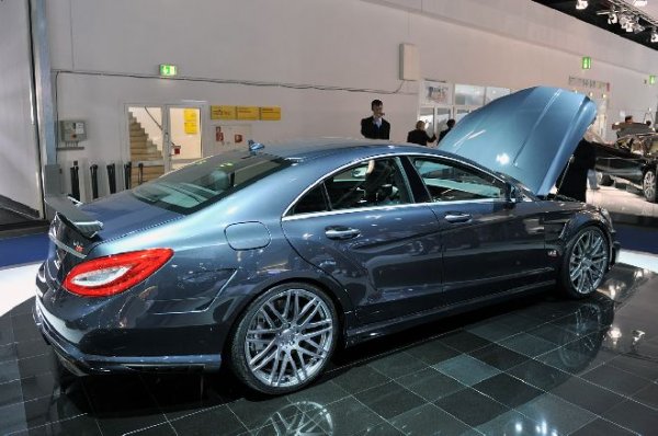     Франкфурт 2011 - Brabus Rocket 800