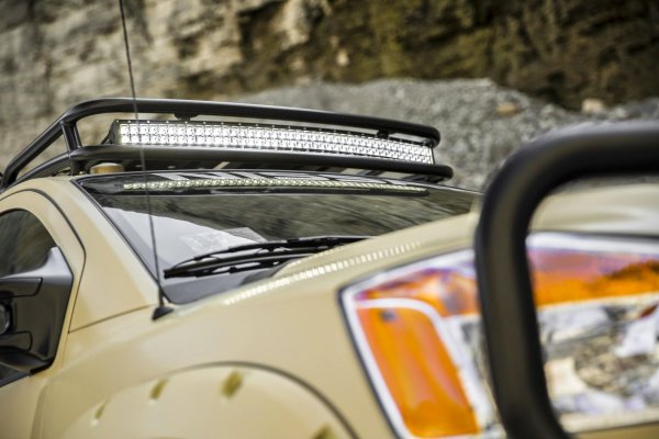 Nissan Project Titan - базиран на Titan Crew Cab PRO-4X уникален модел, създаден след анкета във Facebook