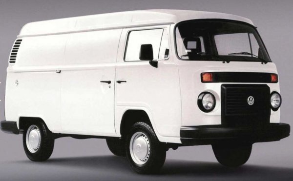 Всички експерименти с този модел само доказват неговата огромна популярност, която не намалява с годините. В Бразилия легендарният хипи-автообил получава името Kombi и се произвежда чак до 2013 година. Но опитът да се "осъвремени" малко предната му част най-често е окачествяван като "уродлив".
