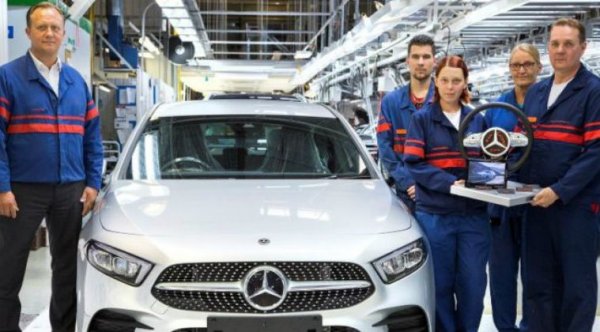 1. УУСИКАУПУНКИ - Valmet. В миналото финландската компания е сглобявала автомобили за Saab, Talbot, Porsche, Opel и дори Lada. Днес прави Mercedes А-класа и GLC. 
