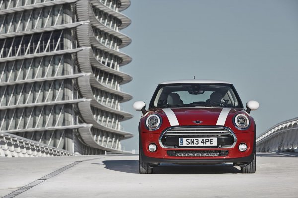 Новото MINI
