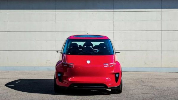 Тази концепция е пълна противоположност на традиционния език на спортните автомобили на Porsche и въпреки това минимализмът я прави странно привлекателен. Сякаш 911 Turbo S е пораснал и е решил да се превърне в космическо такси.

Разбира се, Renndienst си остава концепция. Porsche я представя на публиката през 2020 г. като част от поредицата Porsche Unseen, заедно с други "фентъзи" проекти като Vision 918 RS и Vision Spyder. Докато тези автомобили обаче все още се вписват в познатата вселена на Porsche, Renndienst се откроява като странното дете на задния ред, което рисувайки летящи ванове, докато всички останали скицират 911.