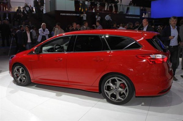 Франкфурт 2011 - Ford Focus ST