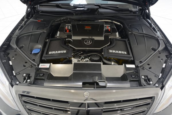 Brabus Rocket 900 6.3 V12