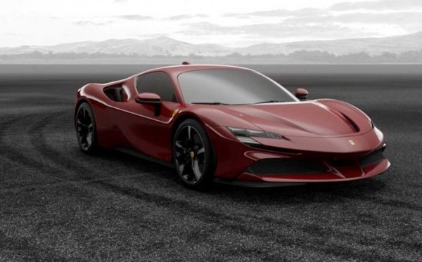 Вдъхновеният от едноименния болид от Формула 1 SF90 Stradale се превърна в най-мощният и най-скъп сериен автомобил в историята на Ferrari. Той се задвижва от 4,0-литров V8 с две турбини и 3 електромотора, които заедно генерират 1000 к.с. Ускорението от 0 до 100 км/ч става за 2,5 секунди, а максималната скорост е 340 км/ч. 