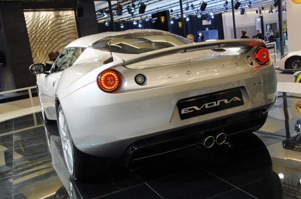 Автосалон Лос Анджелис 2008 / Lotus Evora  