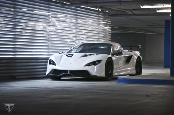 Словенският суперавтомобил Tushek Renovatio T500