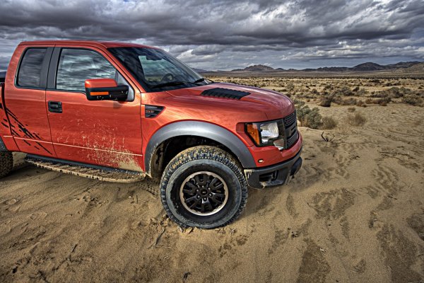 Ford F-150 SVT Raptor 2010
