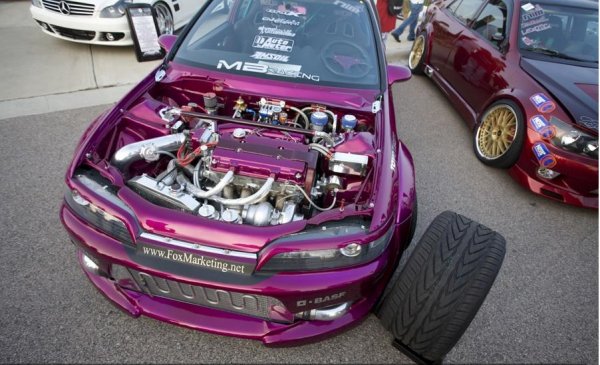 Тунинг изложението HIN Night Shift в Северна Калифорния