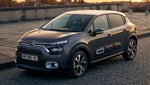 Половината от всички продажби на марката Citroen в България се падат на най-достъпния в ценово отношение модел. C3 има ръст от 11 процента спрямо миналата година, и 107 нови регистрации само през август. 
