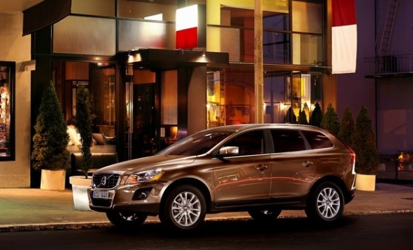 На 29 и 30 ноември от София и Пловдив започва роуд шоуто Новото Volvo XC60. От 11 ч. в събота на площад „Батенберг” в столицата и на централния площад в града под тепетата всеки може да разгледа най-новия модел на Volvo