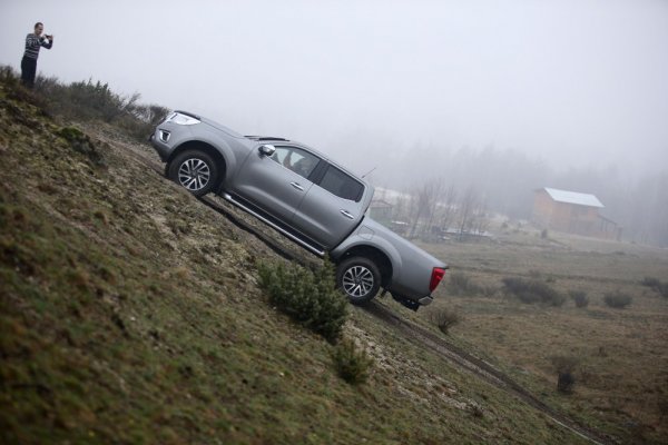Nissan Navara 