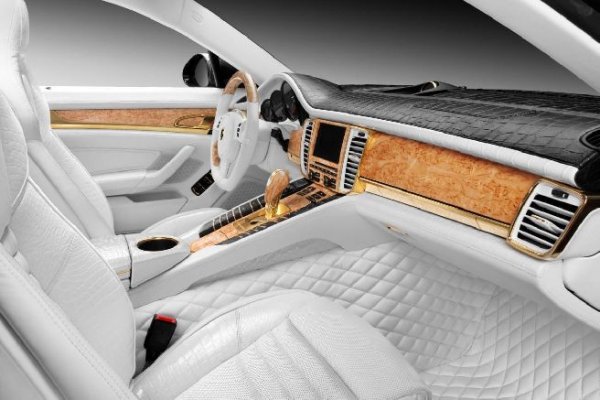 Крокодилска кожа и истинско злато - Porsche Panamera Turbo S от TopCar