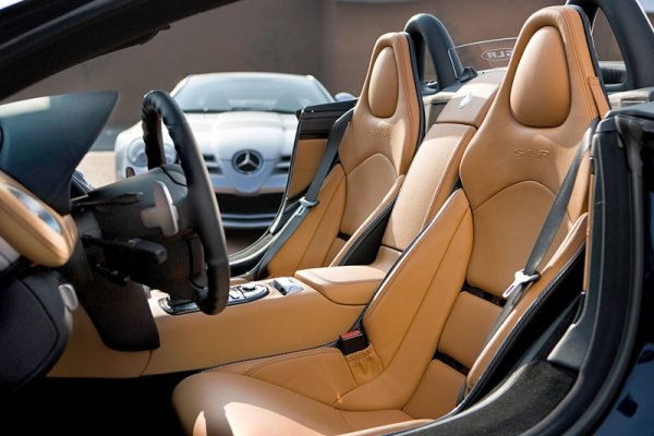 Mercedes-Benz SLR McLaren Roadster 
