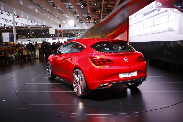 Opel GTC Concept / Париж 2010