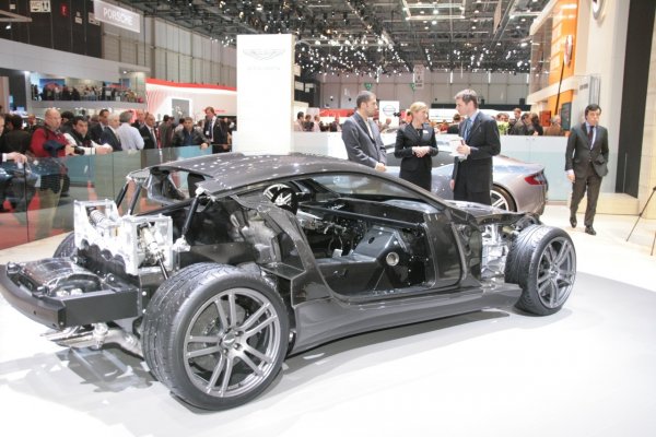 Женева 2009 / Aston Martin One-77