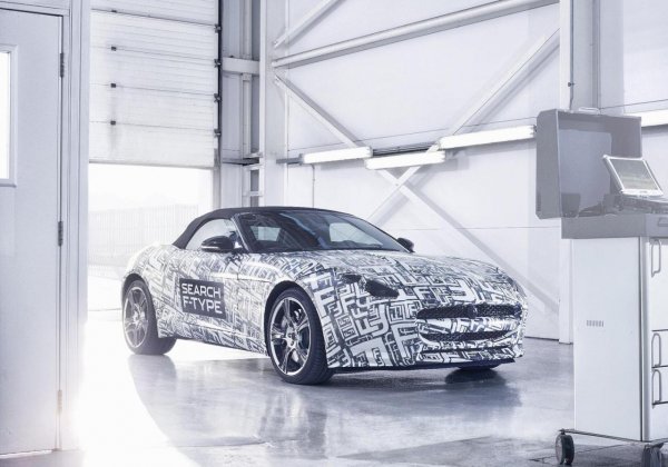 Jaguar F-Type (прототип)