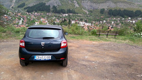 Dacia Sandero TCe 90 с трансмисия Easy-R